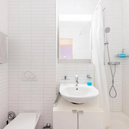 The Classy Minimalist Lakefront Apartament